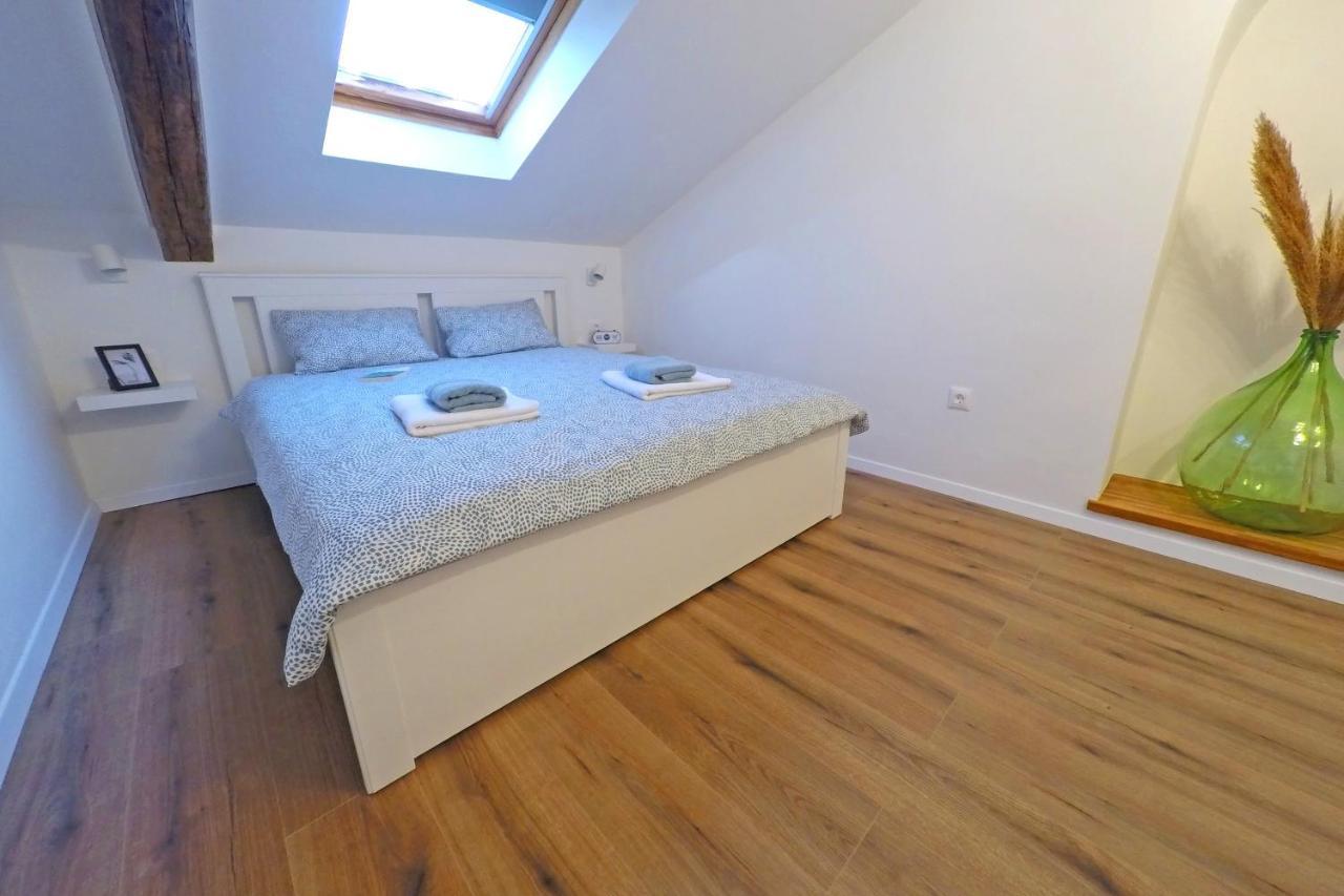Apartment Emma Пореч Экстерьер фото